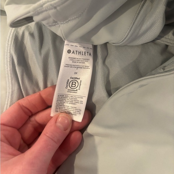 Athleta Printed Run With It 3.5in Short Size 3X. - Picture 8 of 9